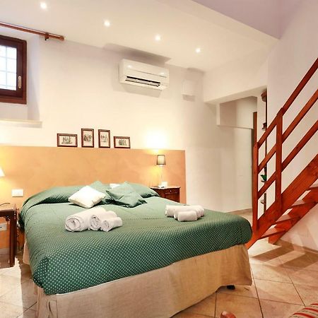Ghibellina Apartment In The Heart Of The City ฟลอเรนซ์ ภายนอก รูปภาพ
