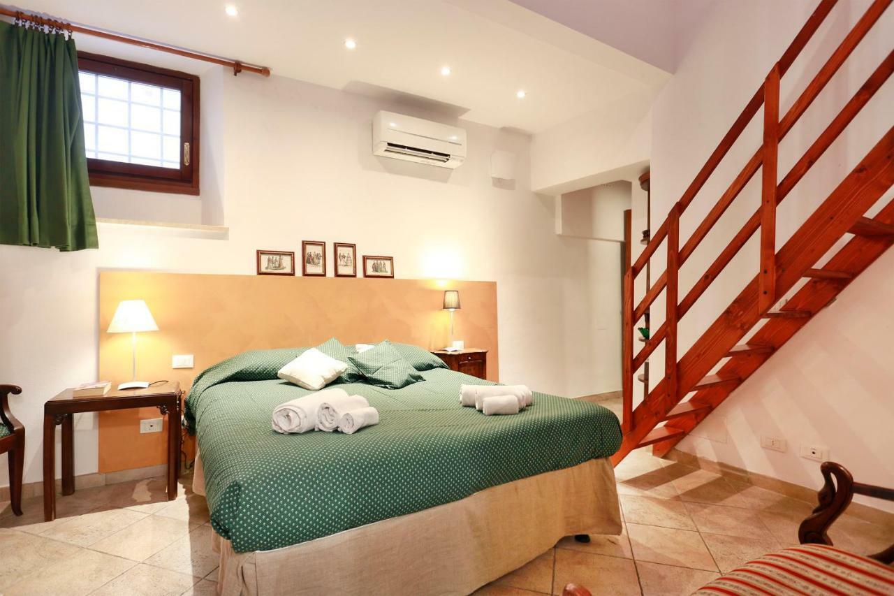 Ghibellina Apartment In The Heart Of The City ฟลอเรนซ์ ภายนอก รูปภาพ